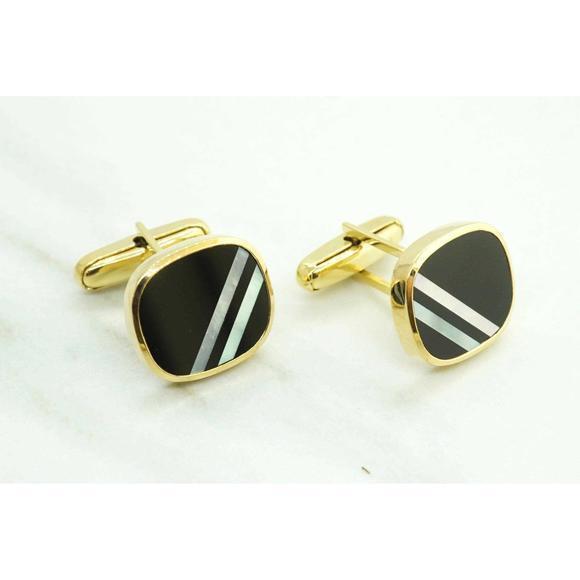 Estate Sale 18k Yellow Gold Black Onyx Mother of Pearl Cufflinks Vintage Style